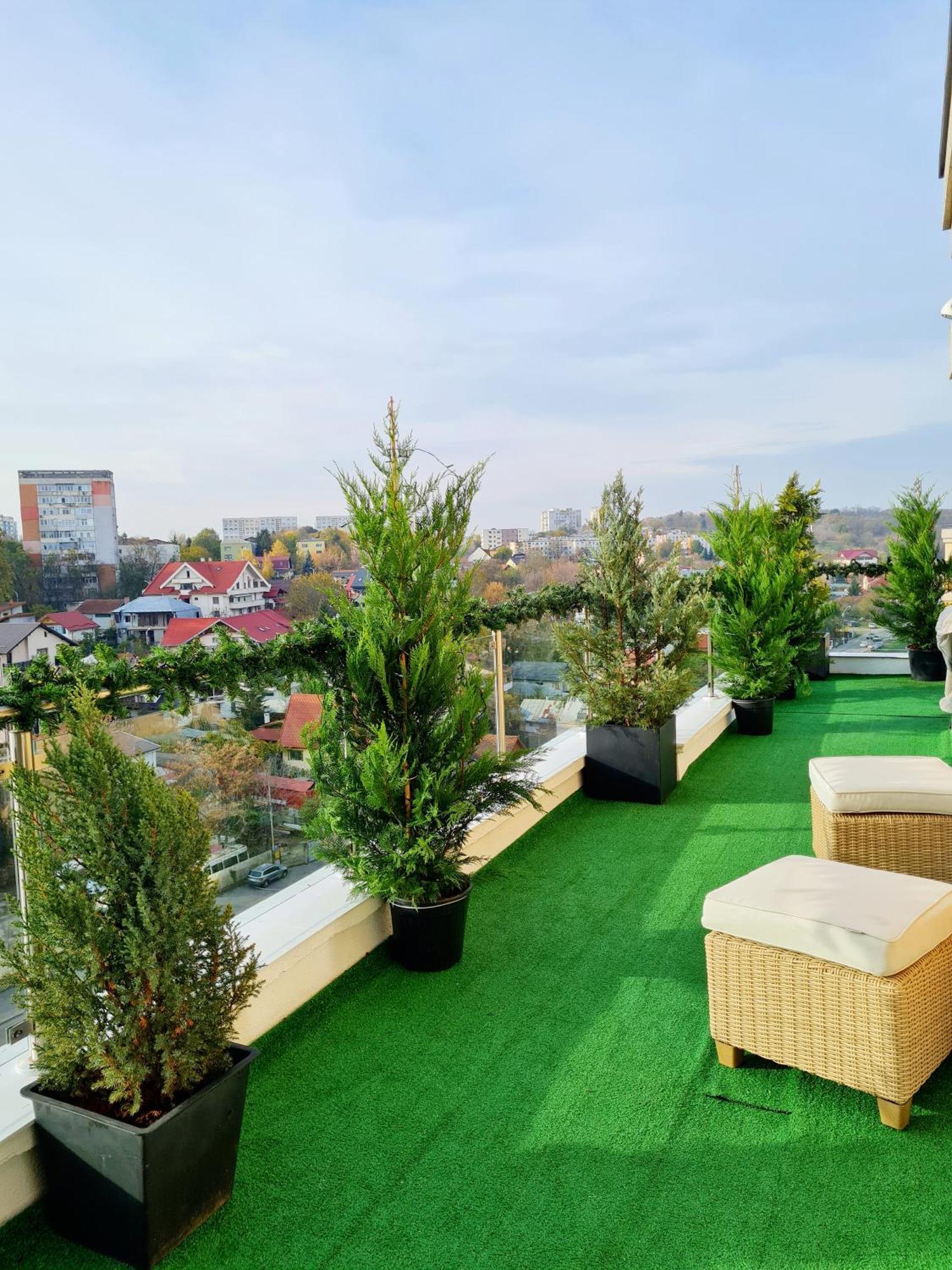 Penthouse Aeroport Iasi Apartment Exterior photo