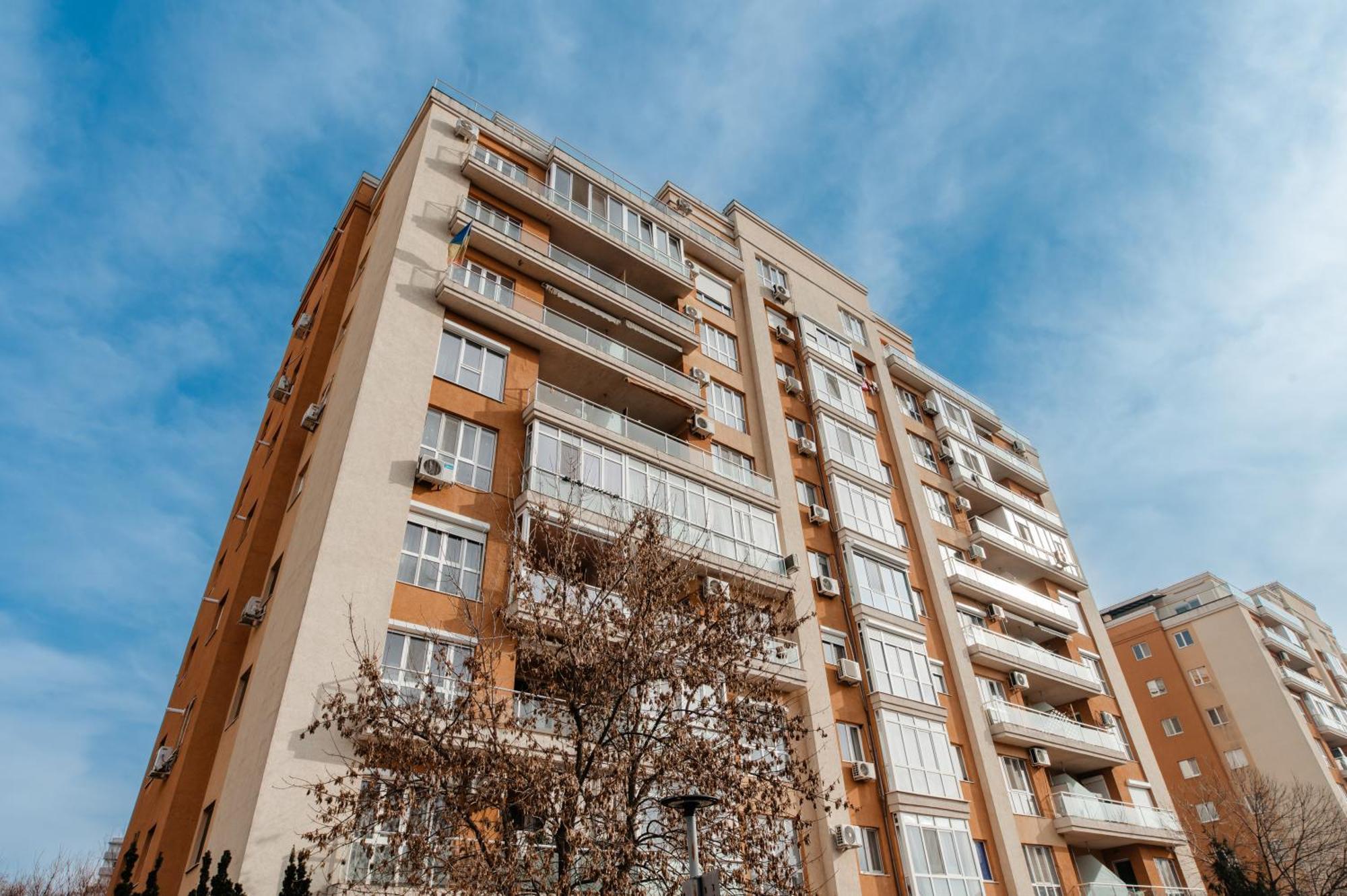 Penthouse Aeroport Iasi Apartment Exterior photo
